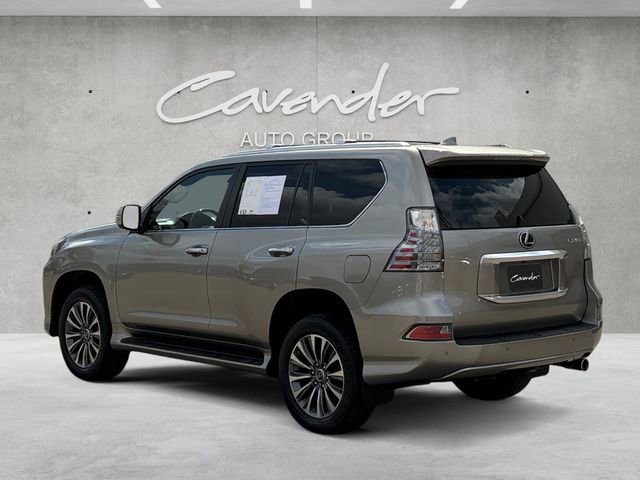 Used 2023 Lexus GX 460 Luxury w/ Accessory Package image 14