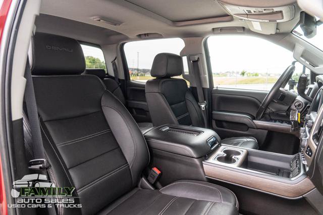 Used 2019 GMC Sierra 2500 Denali w/ Duramax Plus Package AWD/4WD image 26