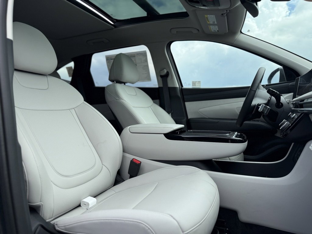 New 2025 Hyundai Tucson SEL image 14