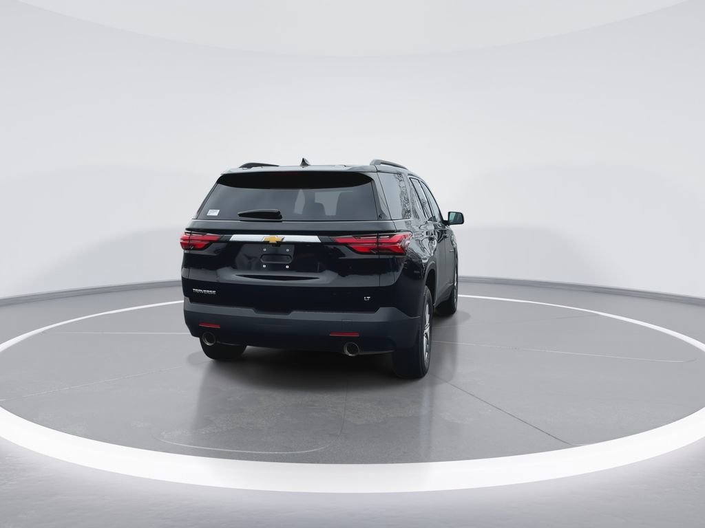 Used 2023 Chevrolet Traverse LT image 7