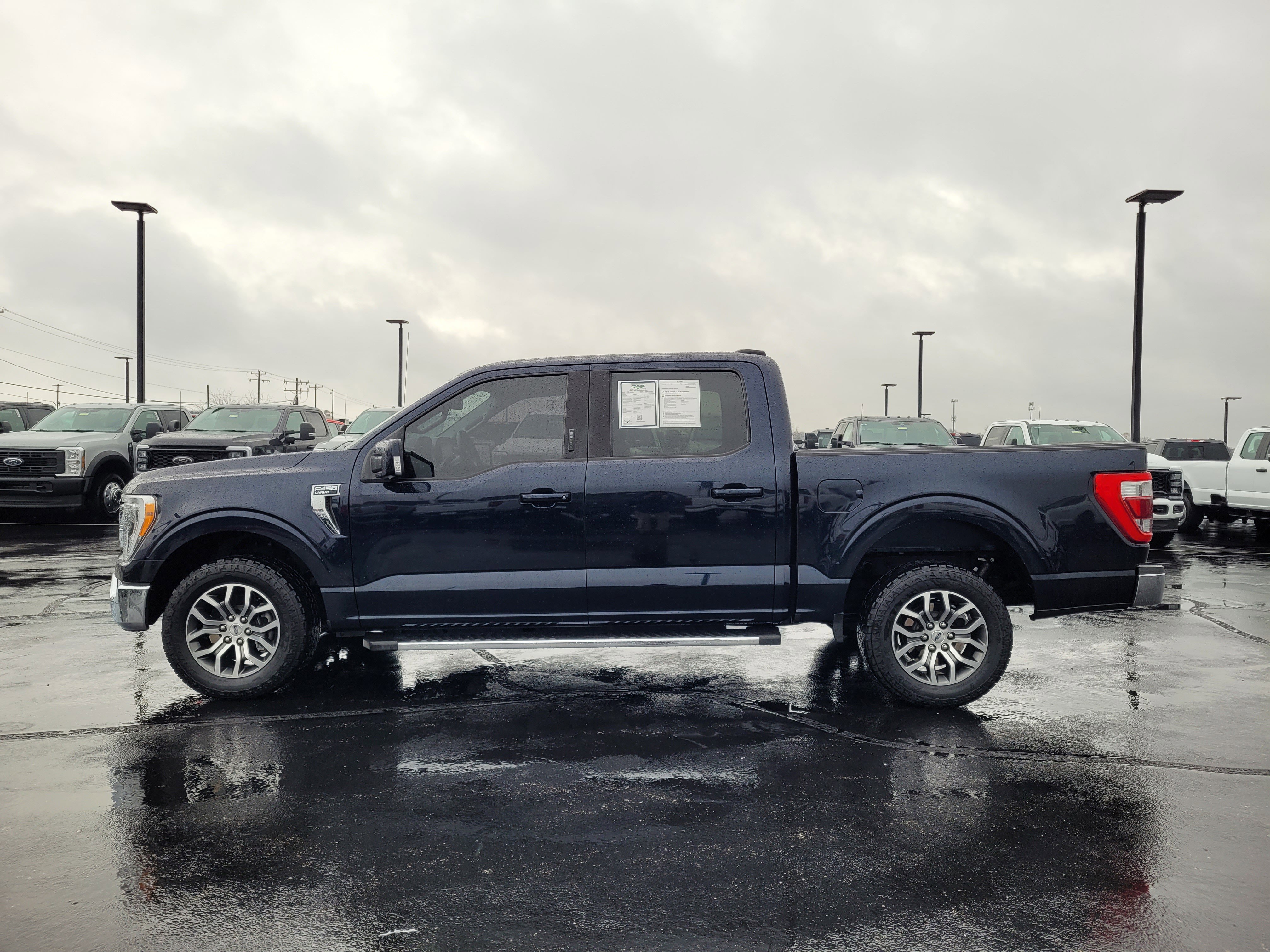 Used 2021 Ford F150 Lariat w/ Trailer Tow Package image 7