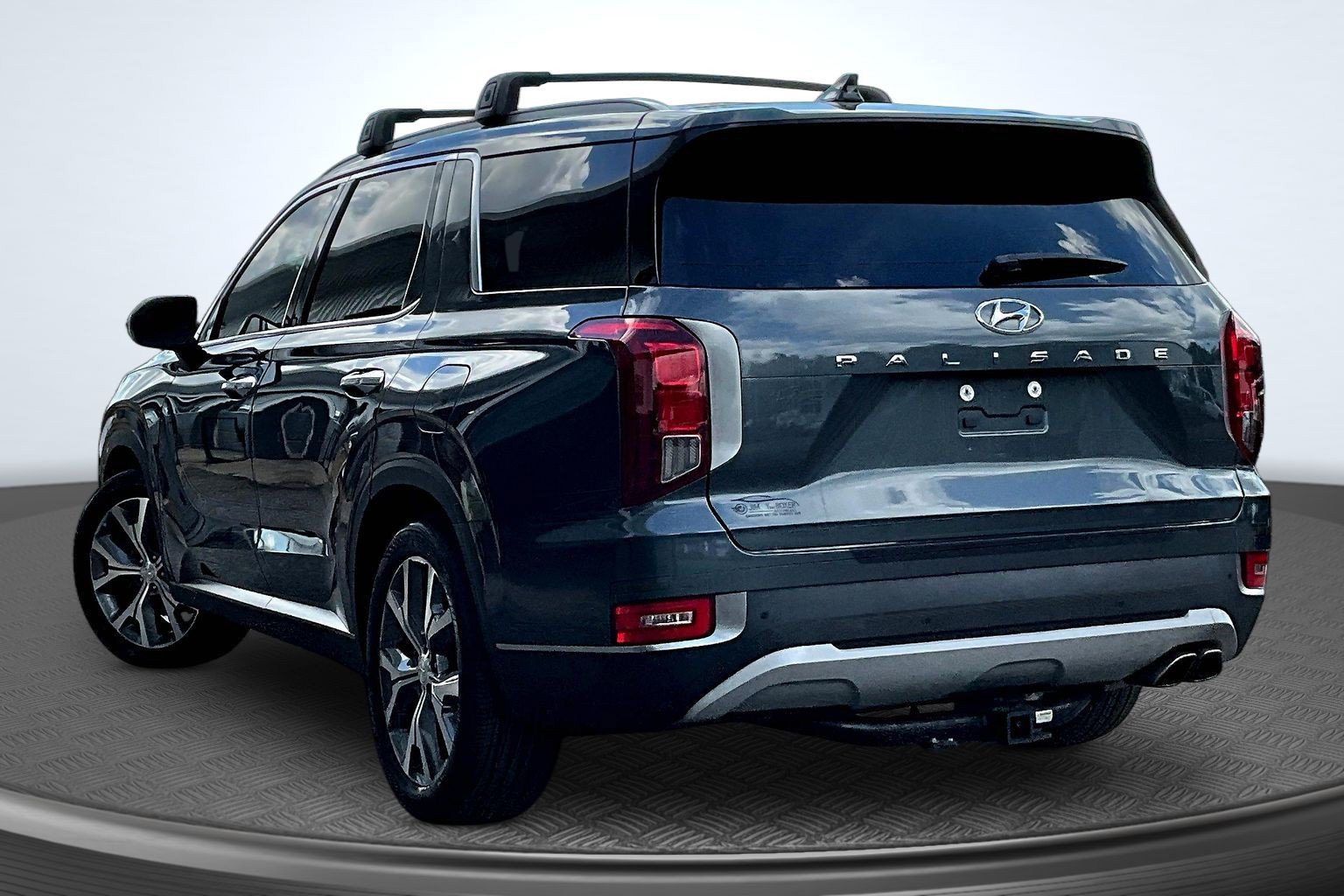 Used 2022 Hyundai Palisade SEL w/ 8P Bench Seat Package FWD image 4
