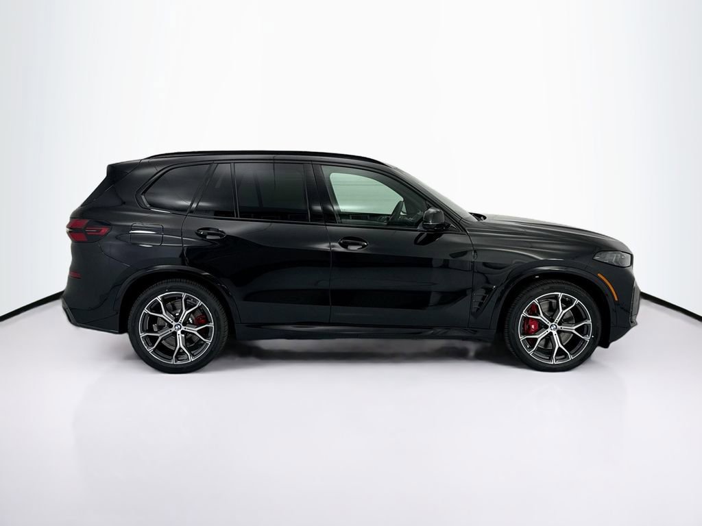 New 2026 BMW X5 xDrive50e w/ M Sport Package AWD/4WD image 4