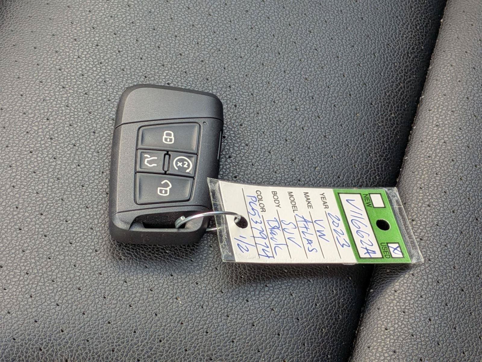 Used 2023 Volkswagen Atlas SE AWD/4WD image 33
