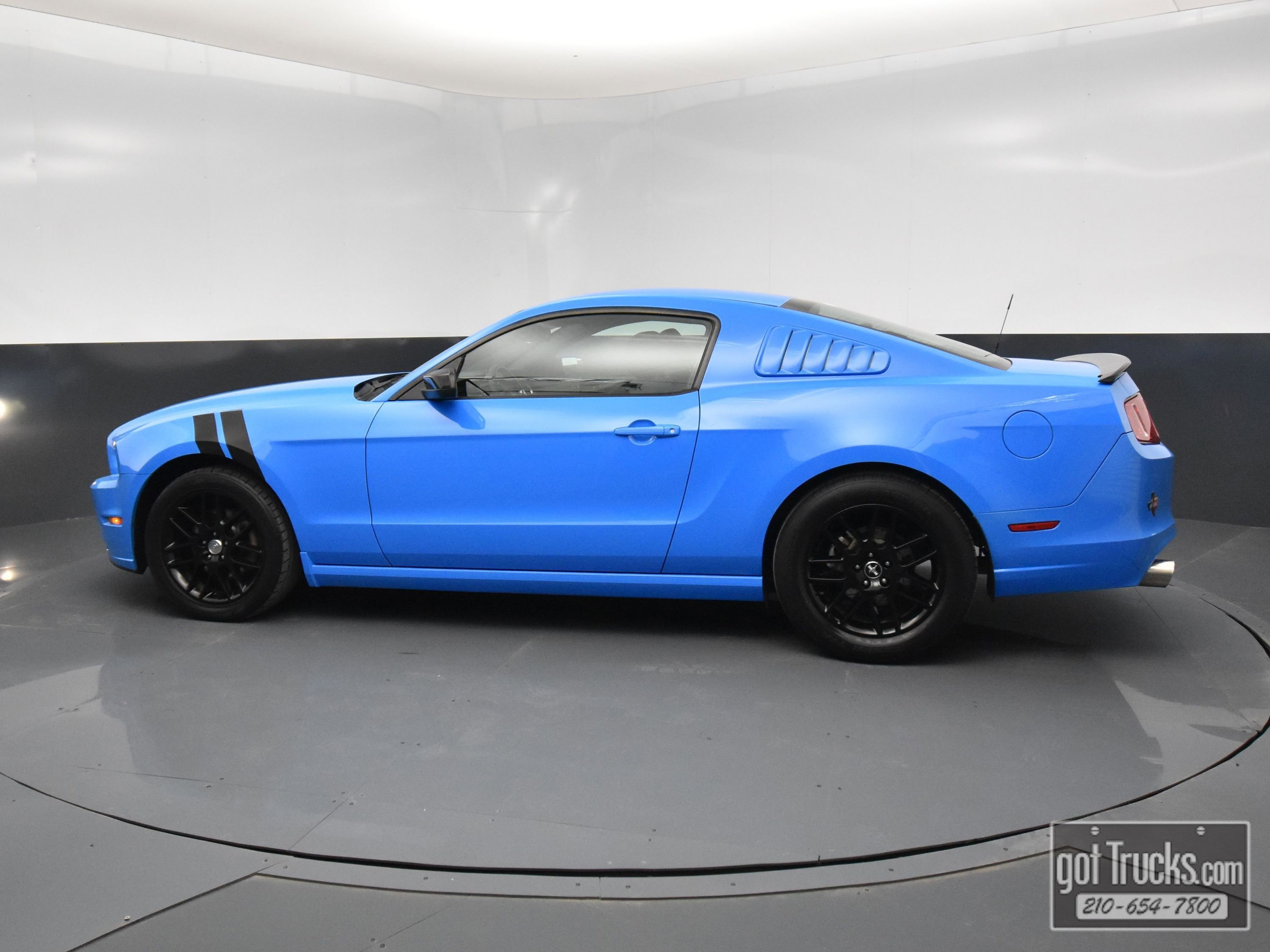 Used 2014 Ford Mustang Coupe w/ Equipment Group 102A image 3