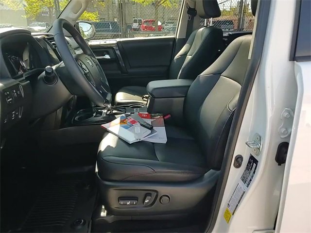 Certified 2022 Toyota 4Runner TRD Off-Road Premium image 12