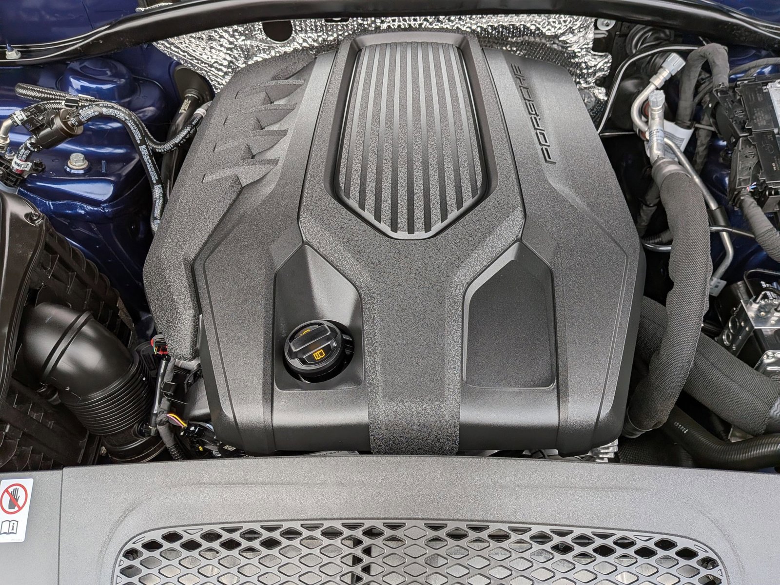 New 2025 Porsche Macan image 28