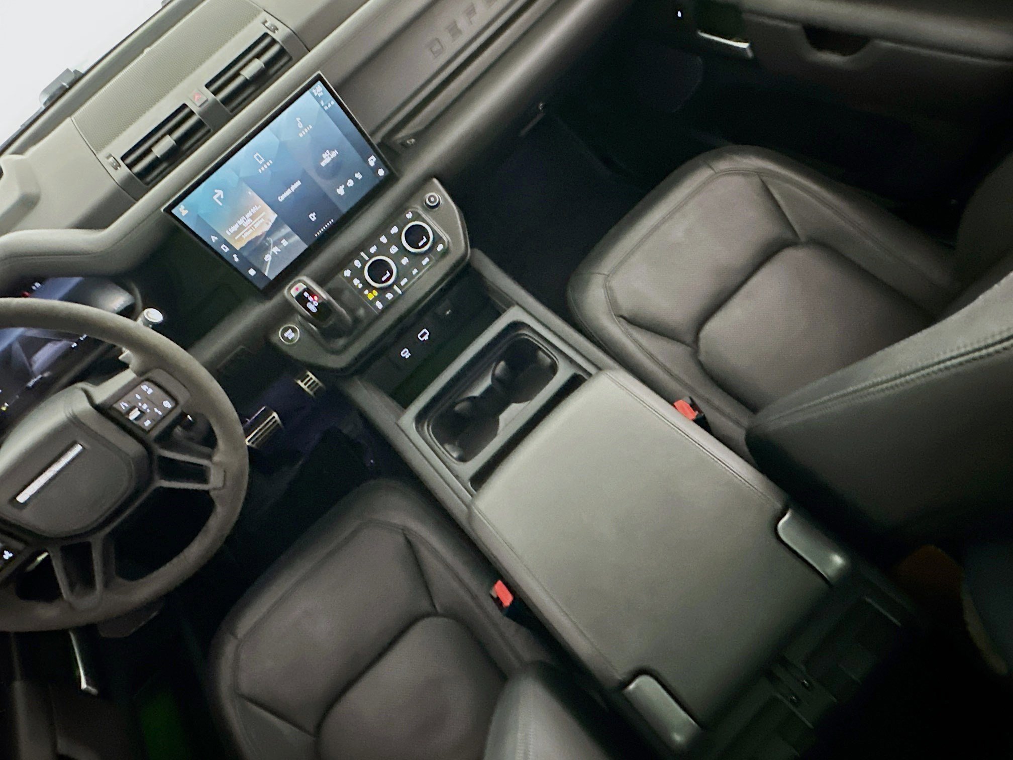 Used 2024 Land Rover Defender 110 Carpathian Edition image 18