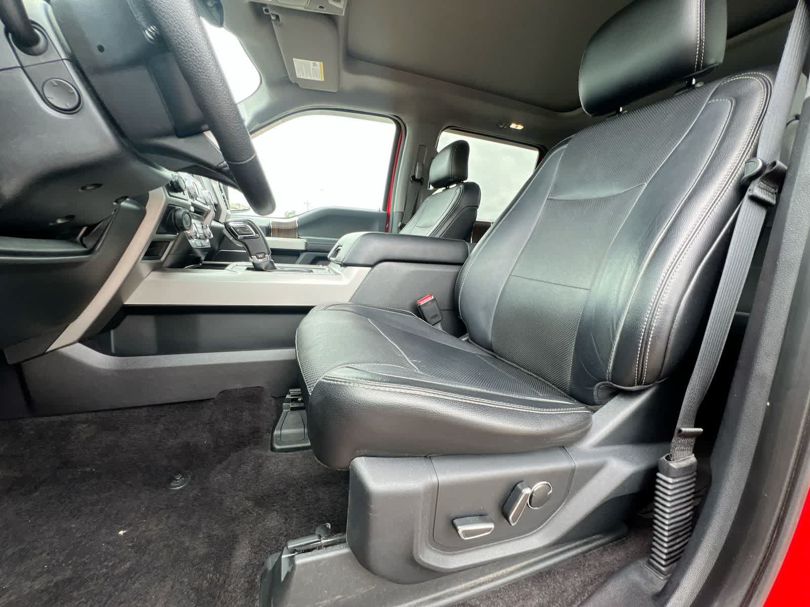 Used 2016 Ford F150 Lariat w/ Equipment Group 502A Luxury AWD/4WD image 16