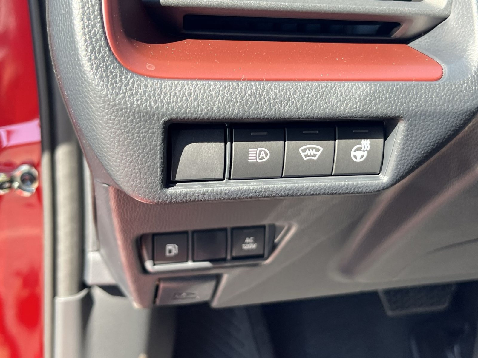 New 2026 Toyota Prius Plug-In Hybrid FWD image 23