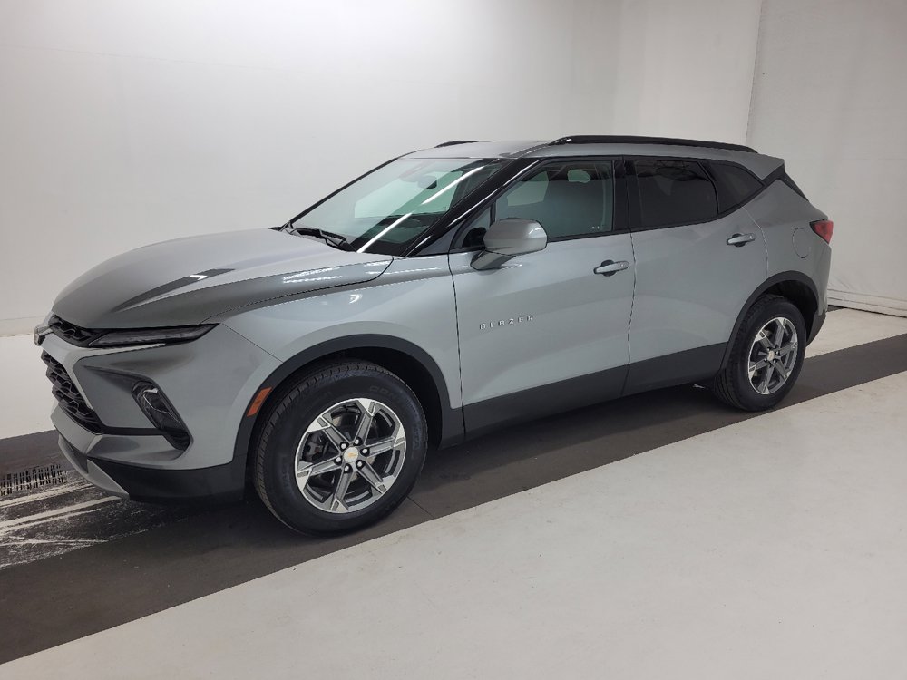 Used 2024 Chevrolet Blazer LT w/ Convenience Package image 2