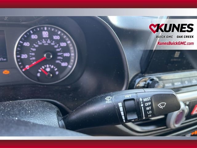 Used 2019 Kia Forte LXS image 13