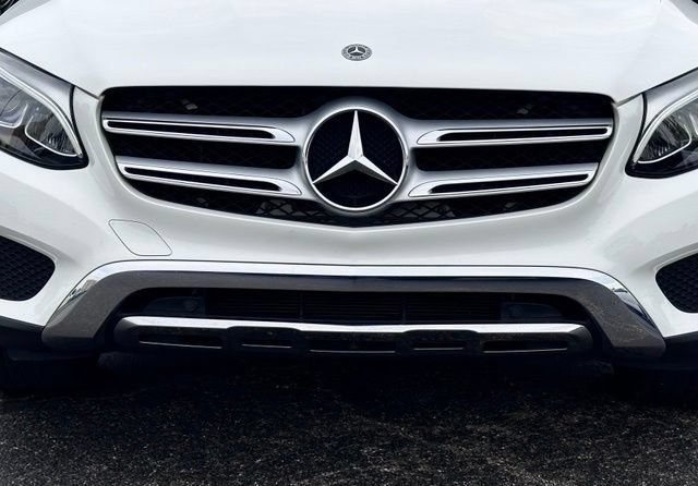 Certified 2019 Mercedes-Benz GLC 300 image 4