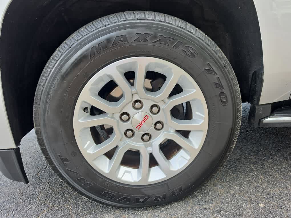 Used 2020 GMC Yukon XL SLT AWD/4WD image 12