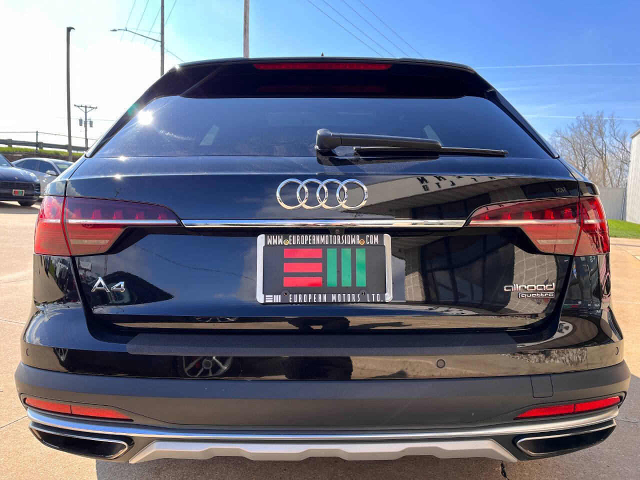 Used 2020 Audi A4 2.0T allroad Premium Plus AWD/4WD image 4