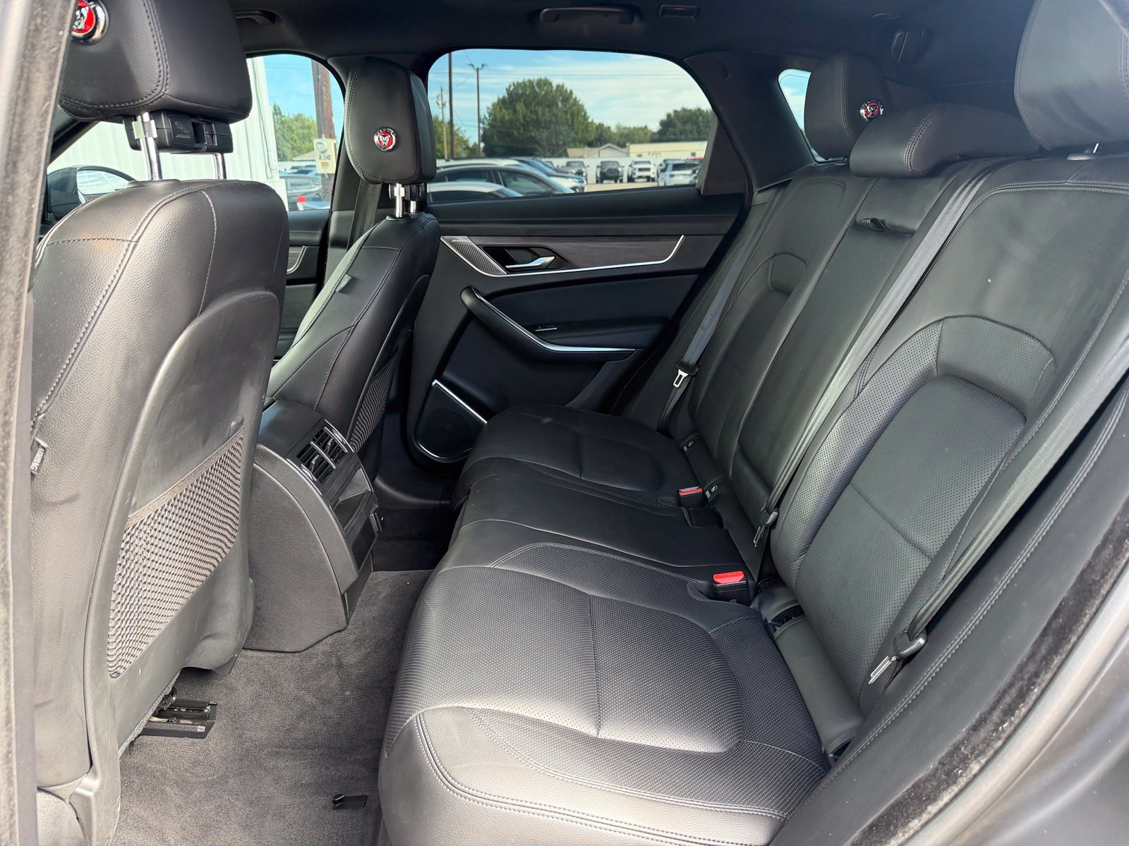 Used 2023 Jaguar F-PACE S AWD/4WD image 31