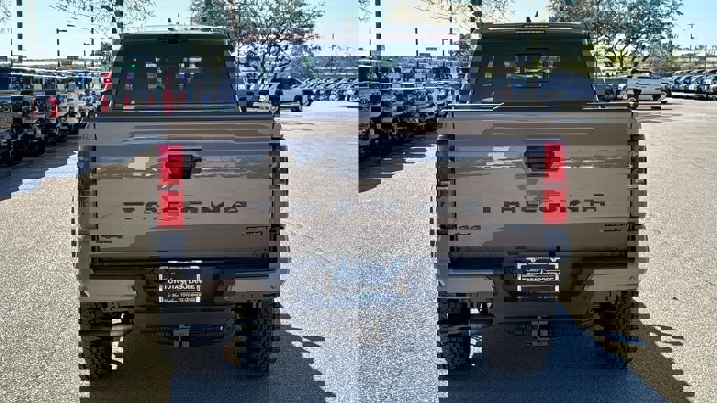 New 2026 Toyota Tacoma TRD Off-Road image 7