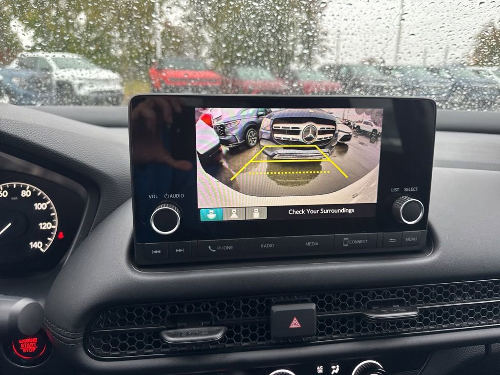 Used 2025 Honda HR-V LX image 17