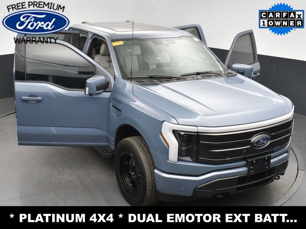Used 2023 Ford F150 Lightning Platinum image 32