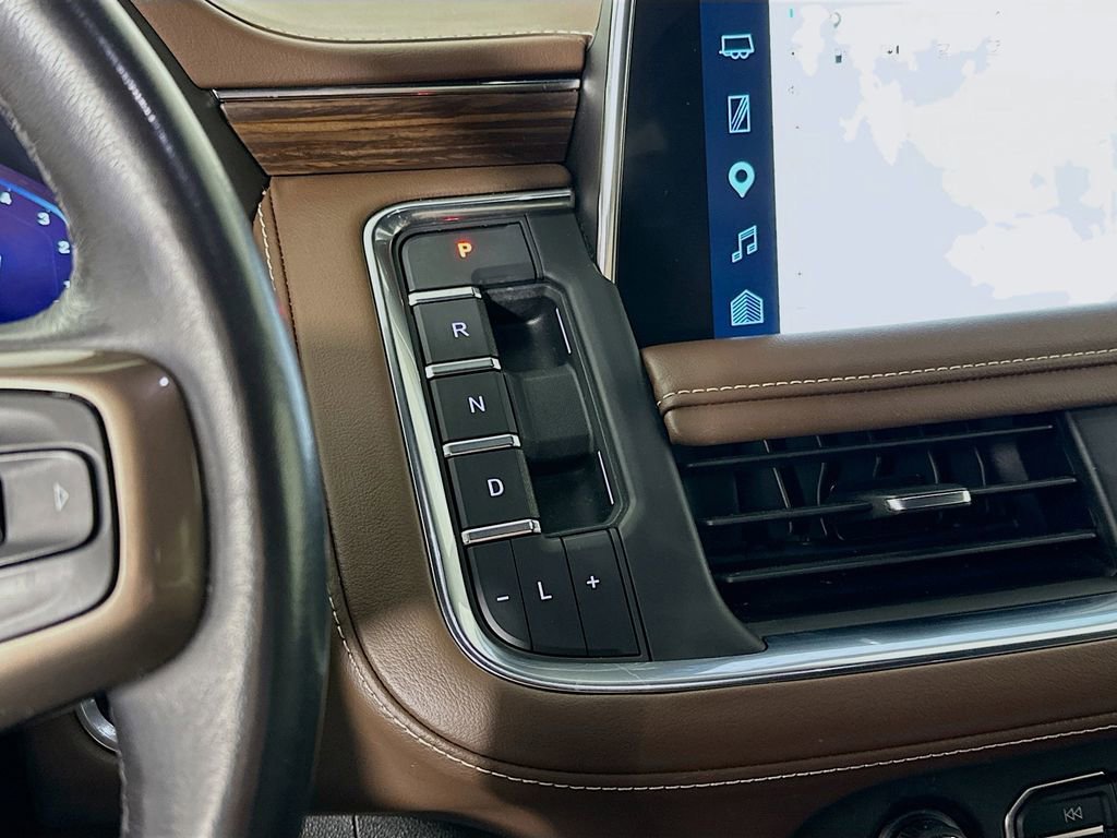 Used 2023 Chevrolet Tahoe High Country AWD/4WD image 23