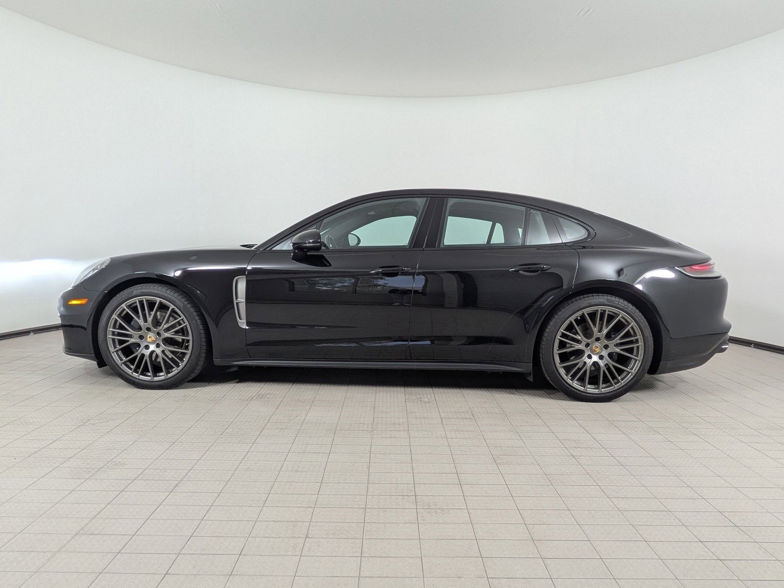 Certified 2023 Porsche Panamera Platinum Edition RWD video 2