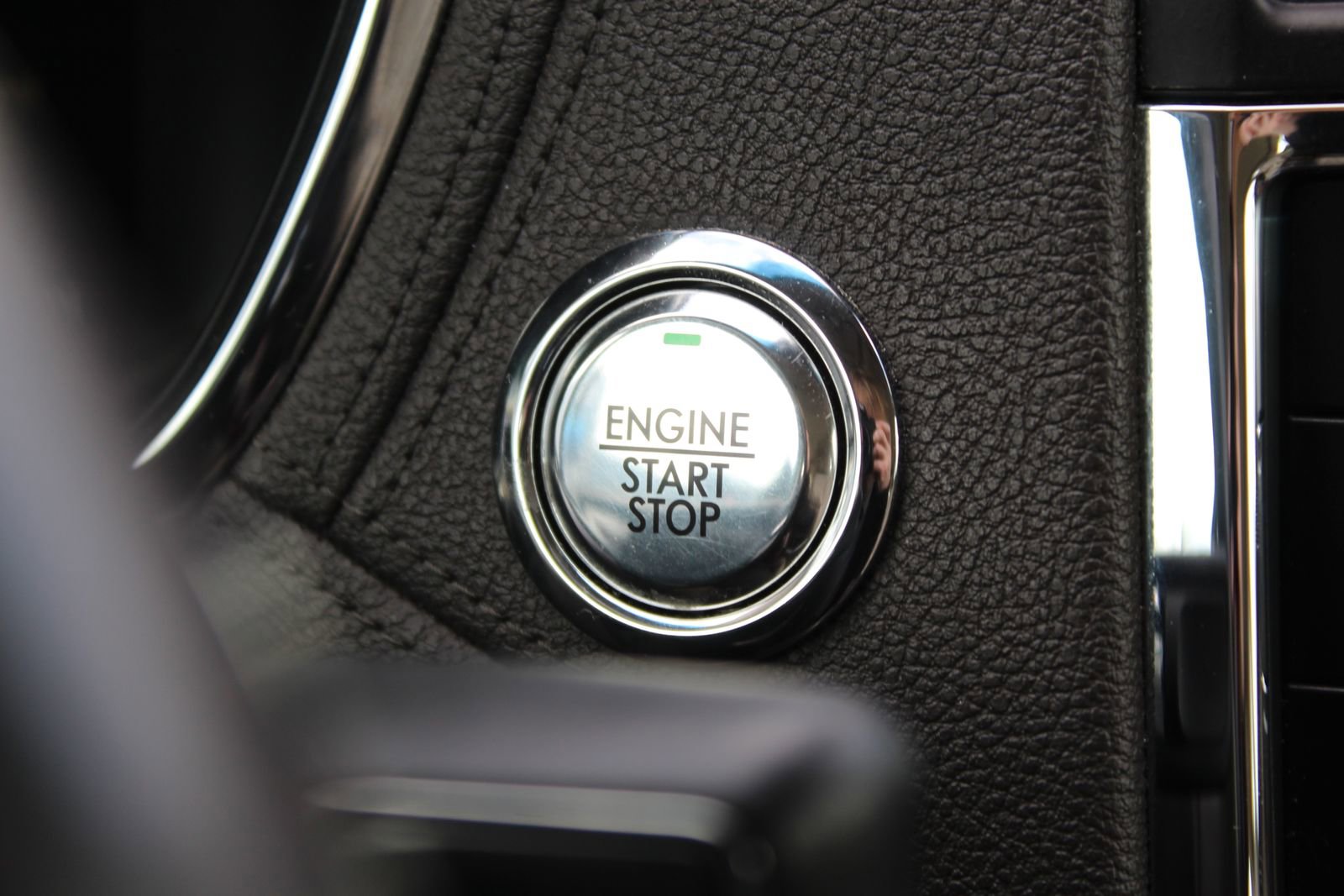 Used 2020 Lincoln Continental Reserve image 20