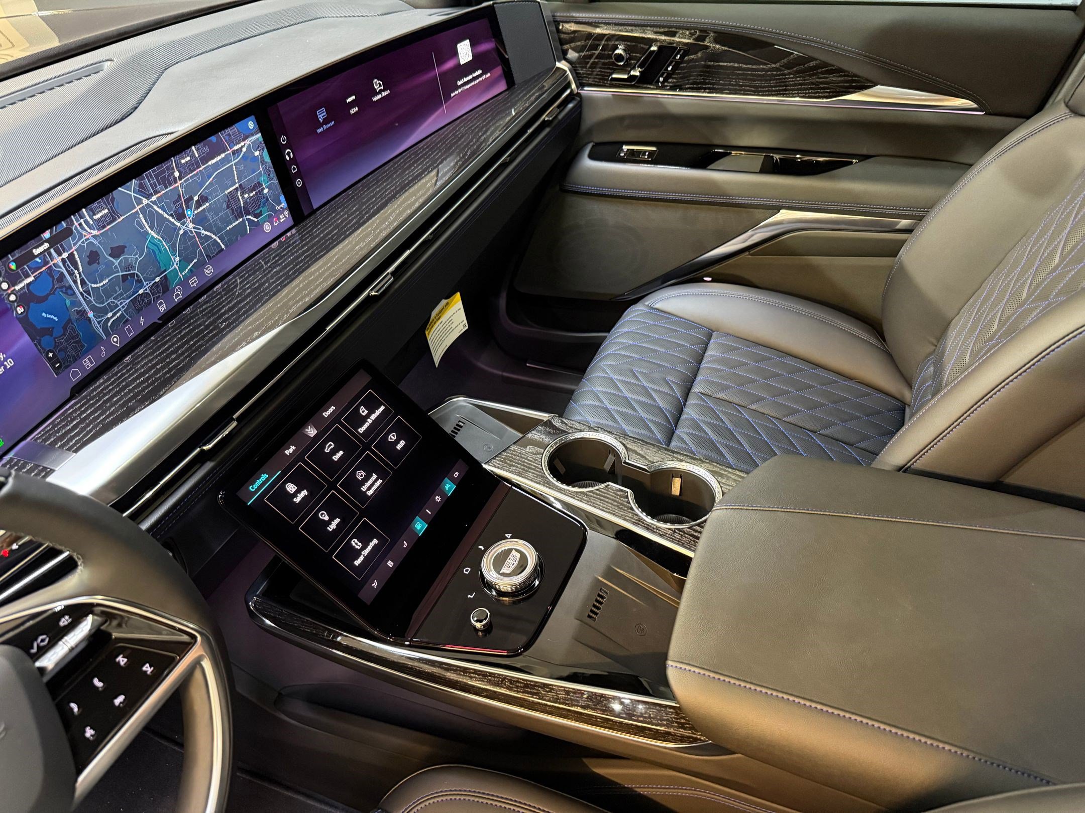 New 2026 Cadillac Escalade IQ Sport 1 image 40