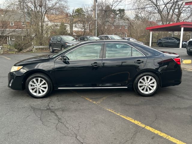 Used 2012 Toyota Camry XLE FWD image 3