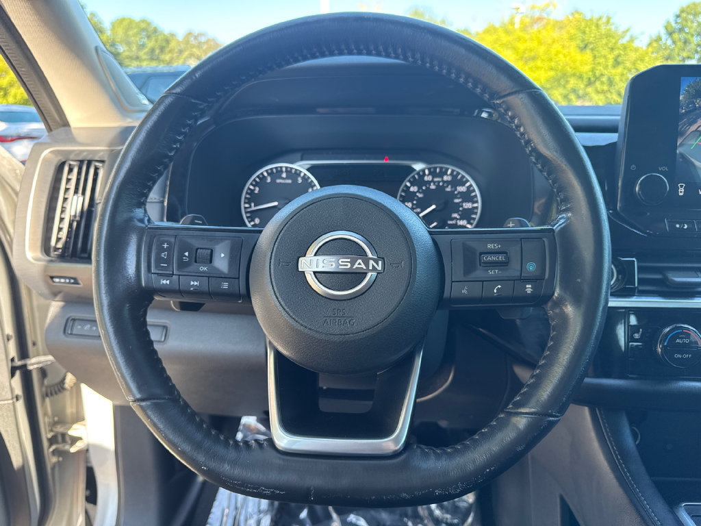 Used 2022 Nissan Pathfinder SL w/ SL Premium Package AWD/4WD image 26