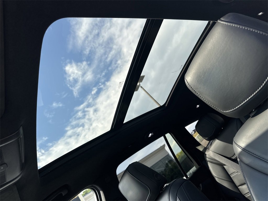 Used 2020 Cadillac XT6 Premium Luxury w/ Platinum Package image 35