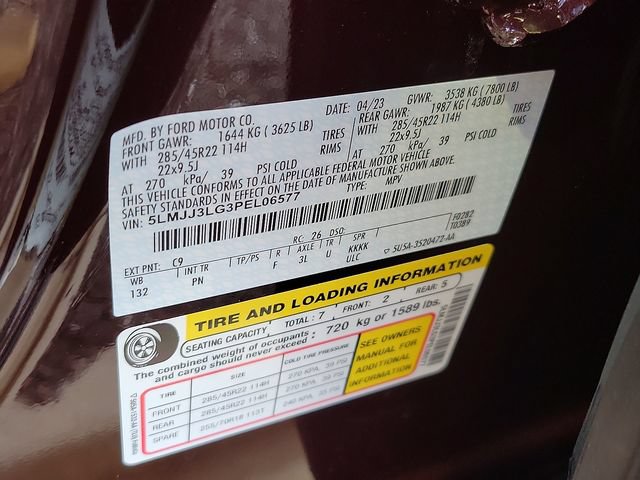 New 2023 Lincoln Navigator L Reserve AWD/4WD image 10