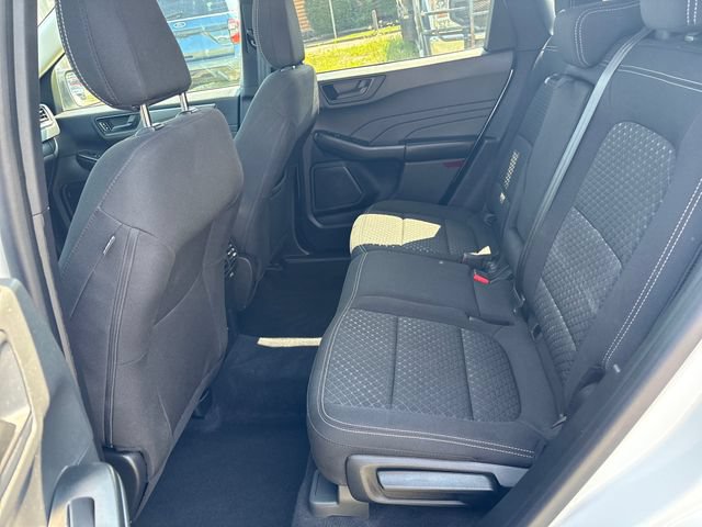 Used 2023 Ford Escape Active AWD/4WD image 9