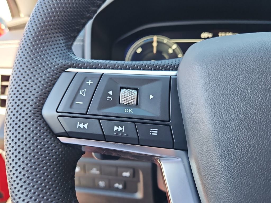 Used 2023 Mitsubishi Outlander SEL image 25