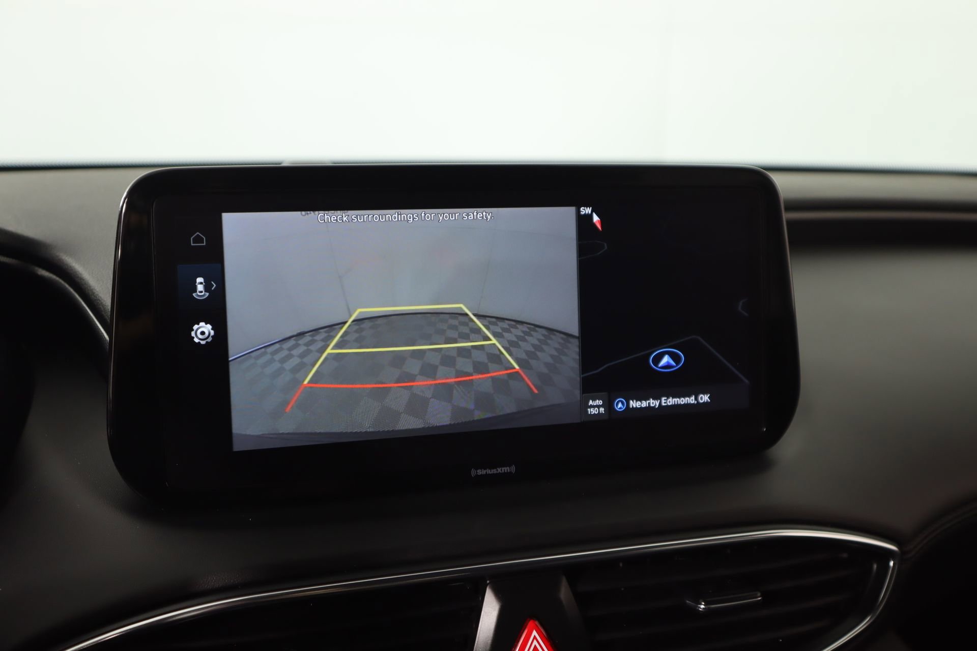 Used 2023 Hyundai Santa Fe SEL FWD image 6