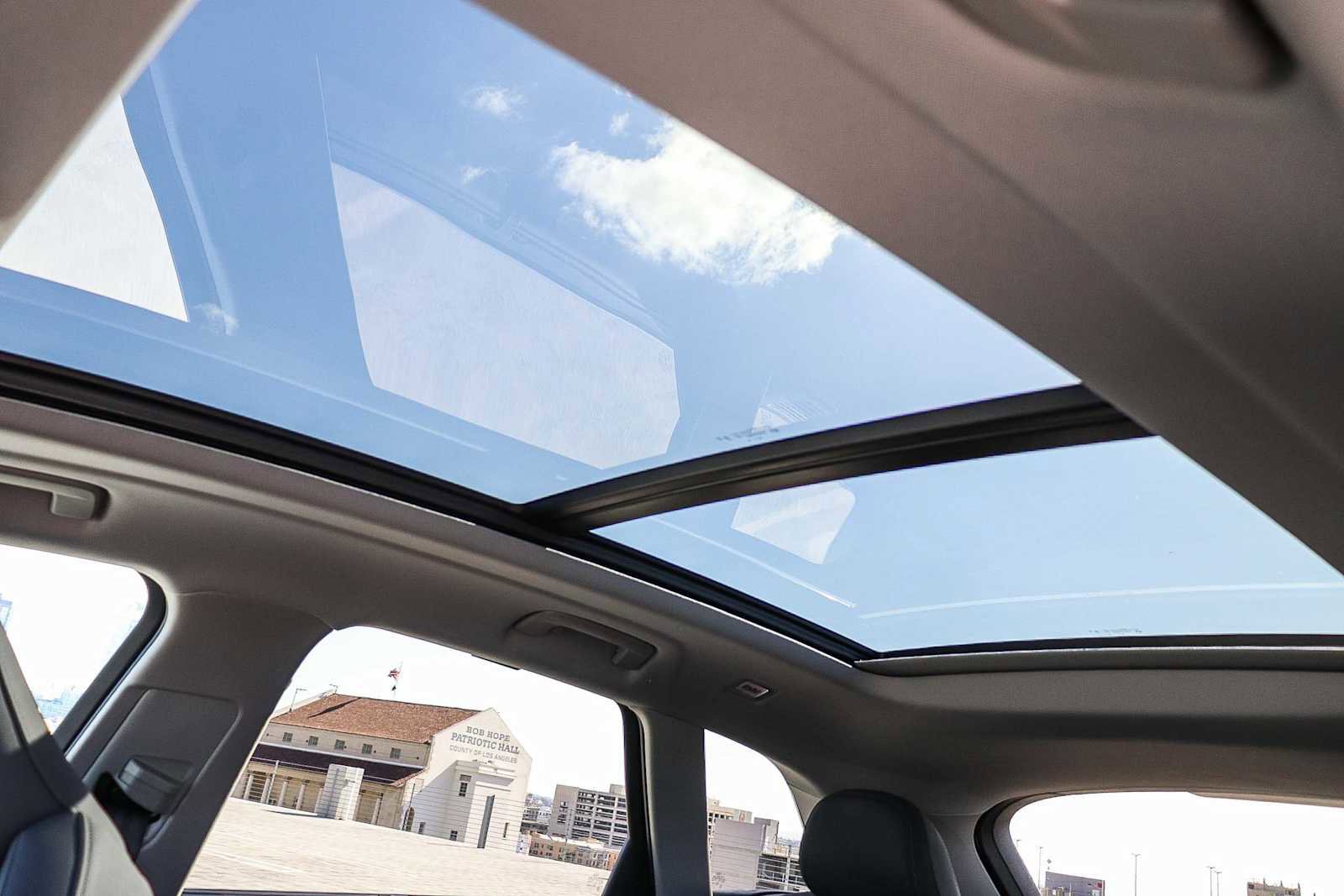 Used 2025 Audi Q5 Premium Plus w/ Premium Plus image 31