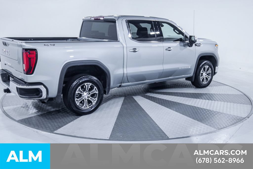 Used 2026 GMC Sierra 1500 SLT AWD/4WD image 9