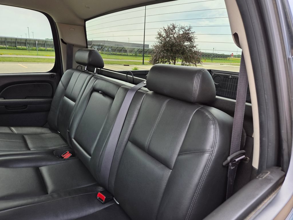 Used 2013 Chevrolet Silverado 1500 LTZ w/ Suspension Package, Off-Road AWD/4WD image 46