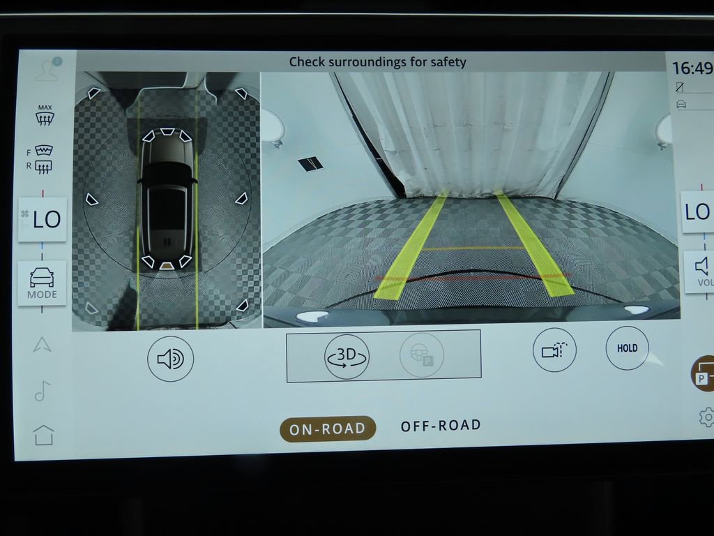 New 2025 Land Rover Range Rover Long Wheelbase SE image 16