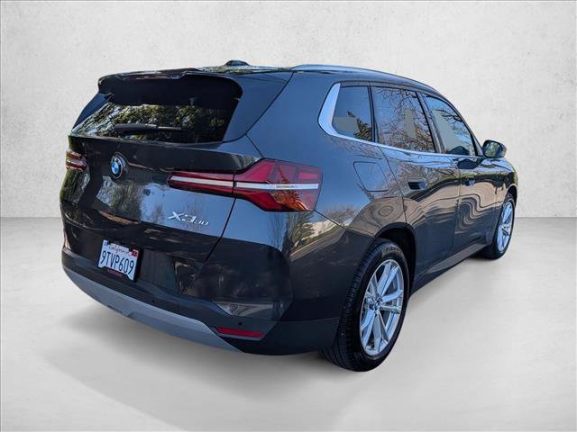 Used 2025 BMW X3 xDrive30i w/ Premium Package image 5