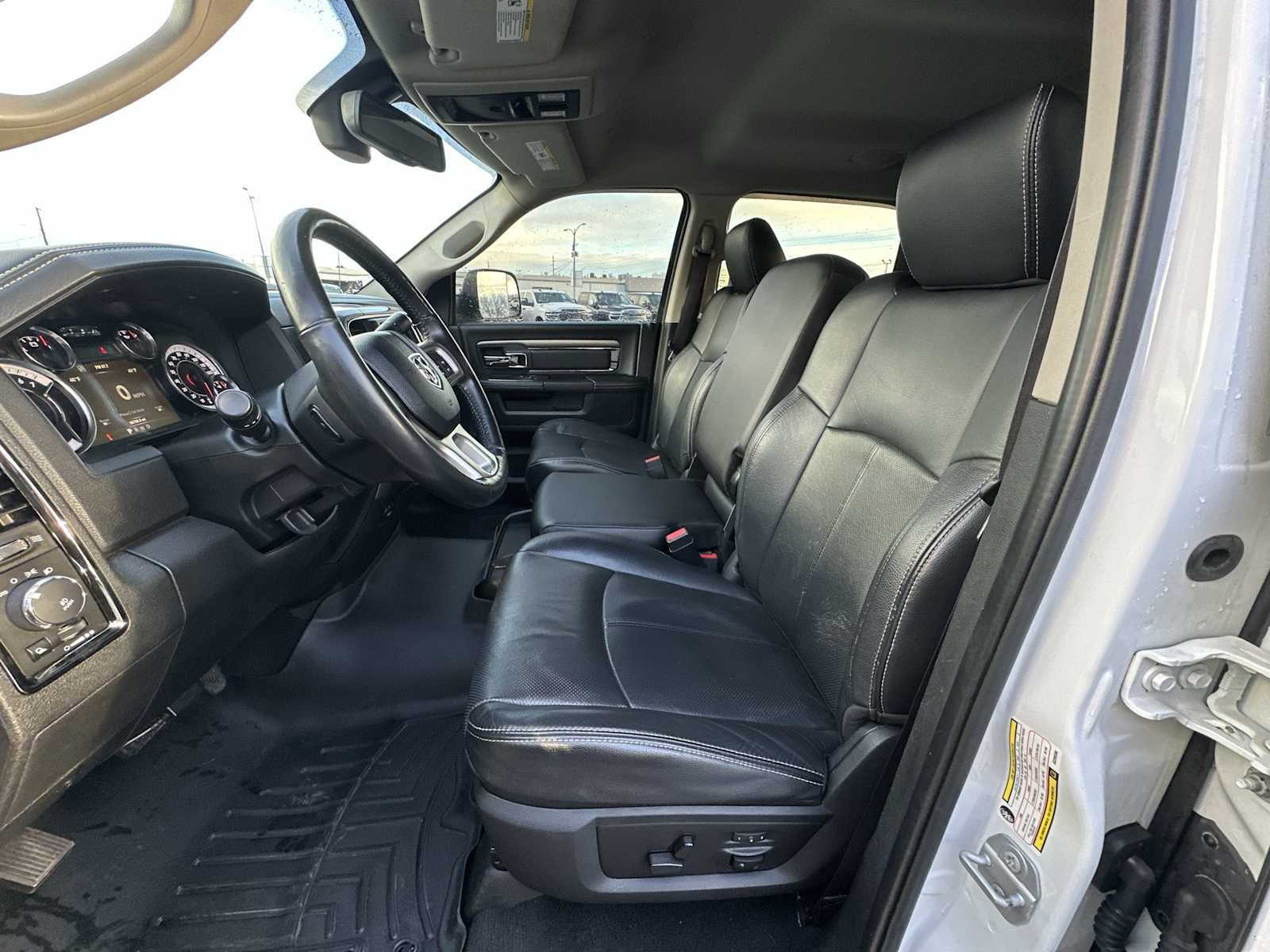 Used 2018 RAM 2500 Laramie w/ Sport Appearance Group image 13