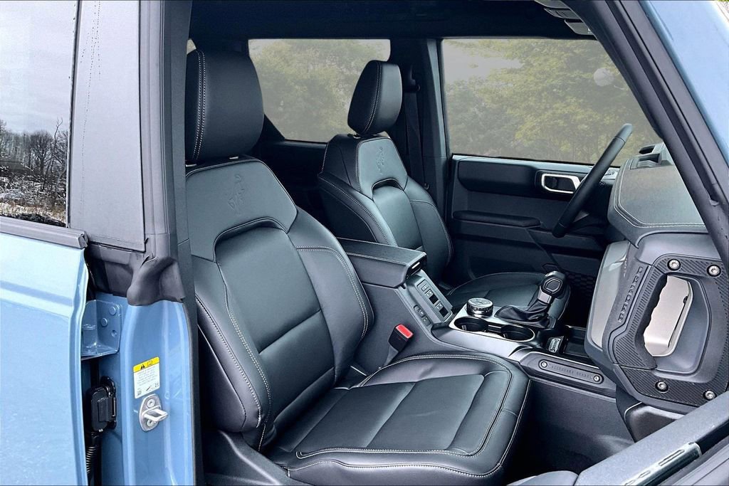New 2025 Ford Bronco Outer Banks image 8