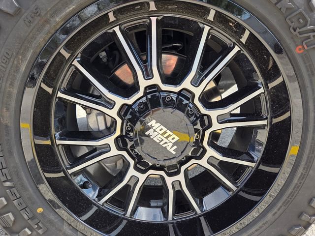 Used 2024 GMC Sierra 1500 Pro w/ Pro Value Package image 10