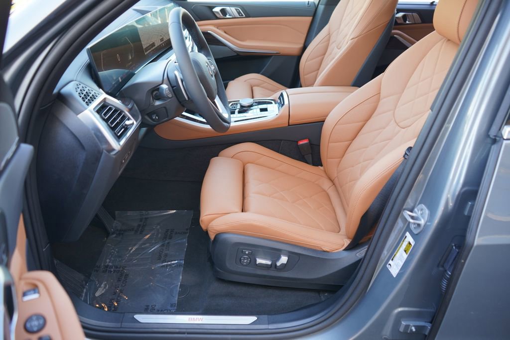 New 2026 BMW X5 sDrive40i w/ Premium Package image 10