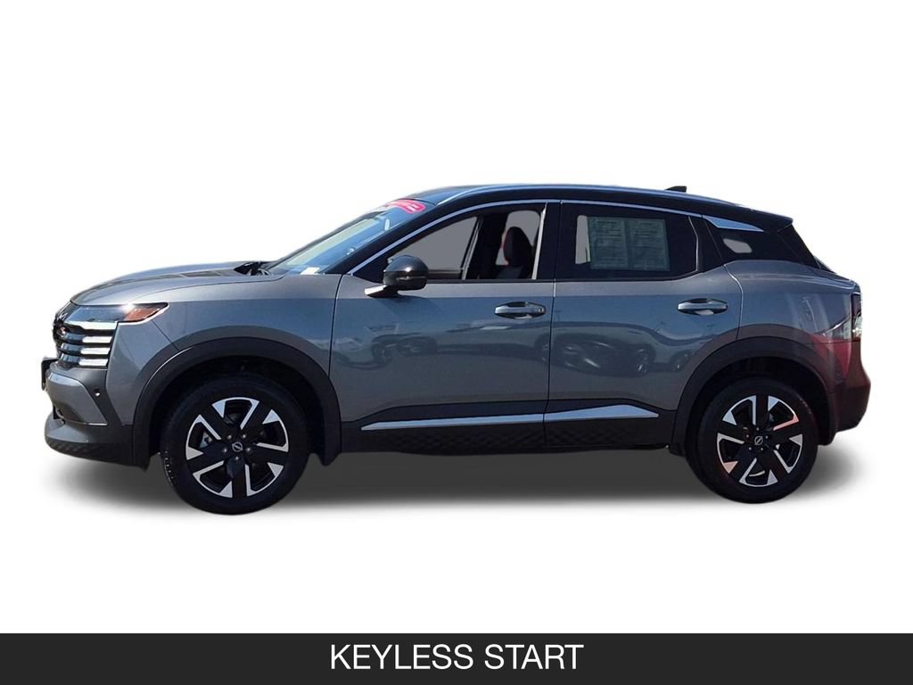 Certified 2025 Nissan Kicks SR FWD image 5