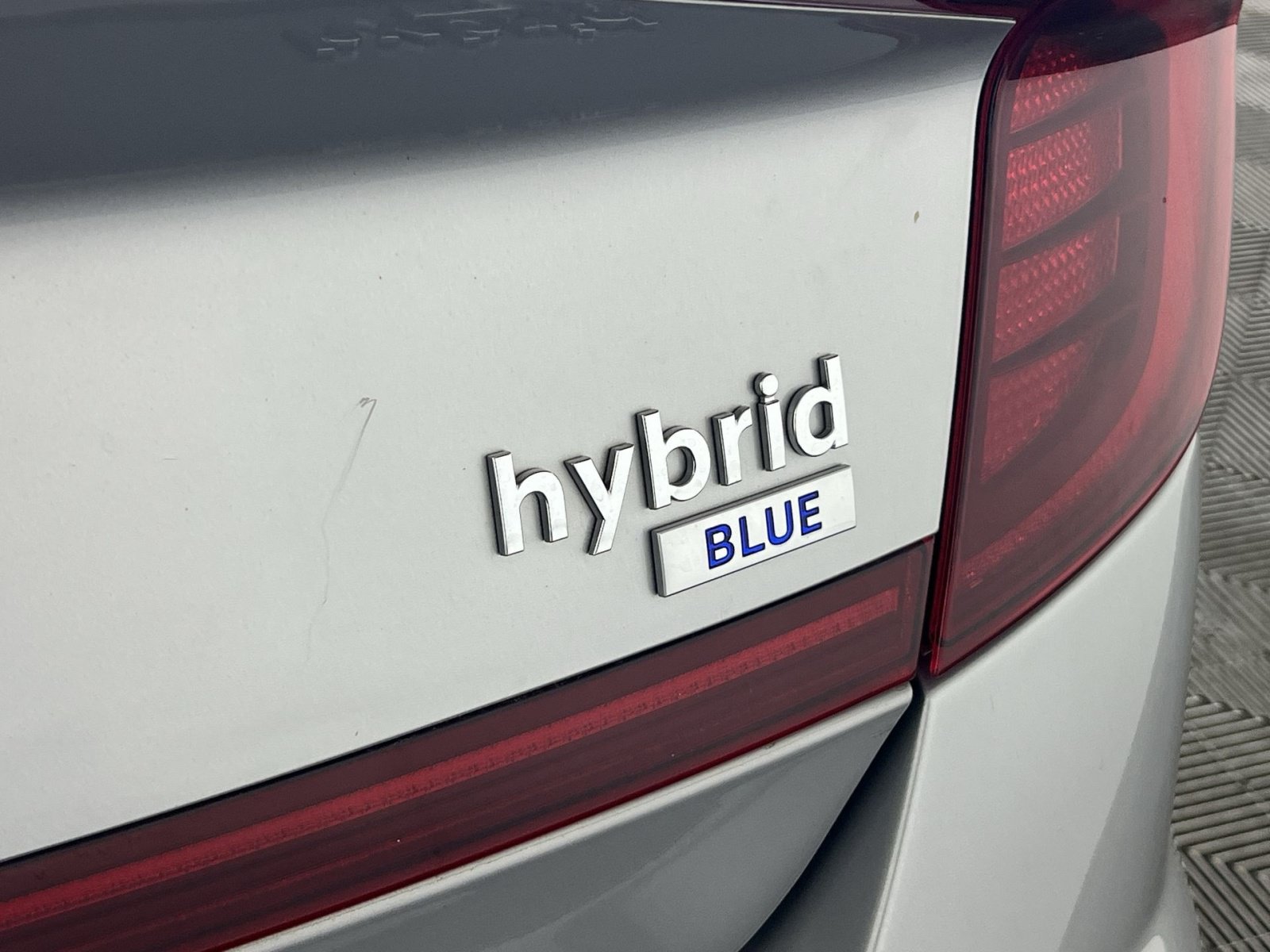 Used 2023 Hyundai Sonata Blue FWD image 27