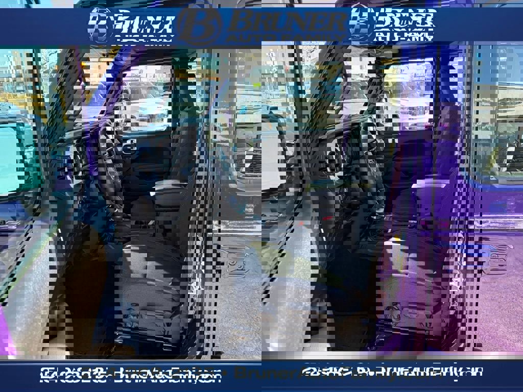 New 2026 Jeep Gladiator Sport image 11