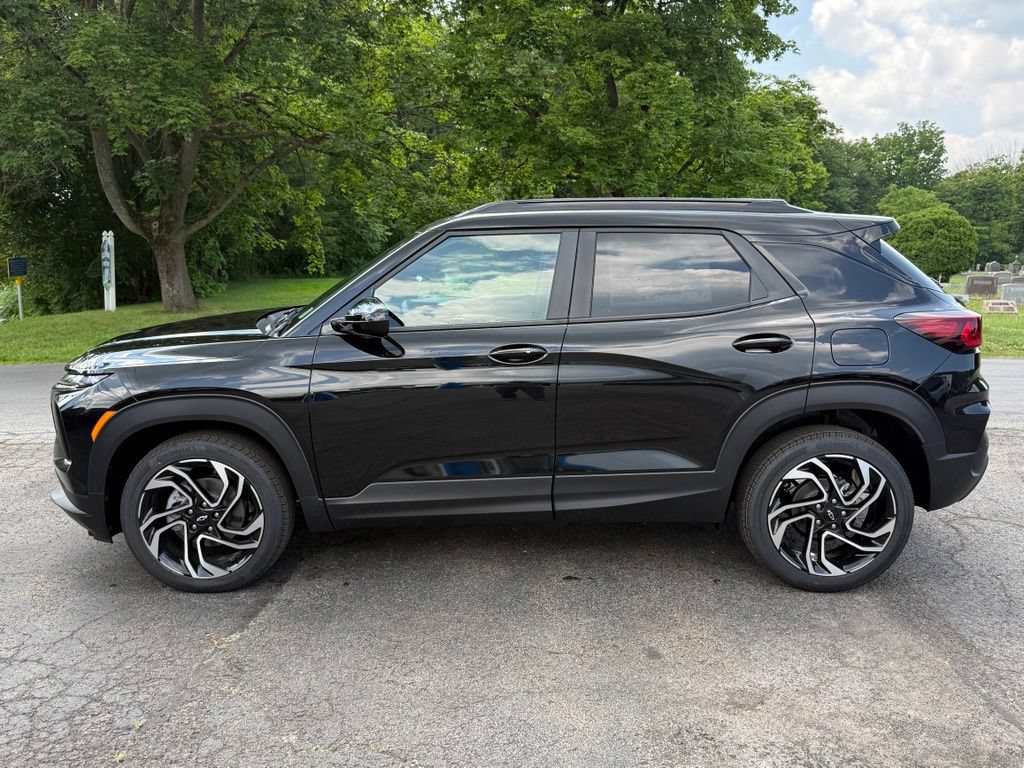 New 2026 Chevrolet TrailBlazer RS w/ Convenience Package AWD/4WD image 8