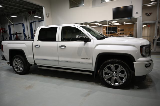 Used 2017 GMC Sierra 1500 Denali image 4