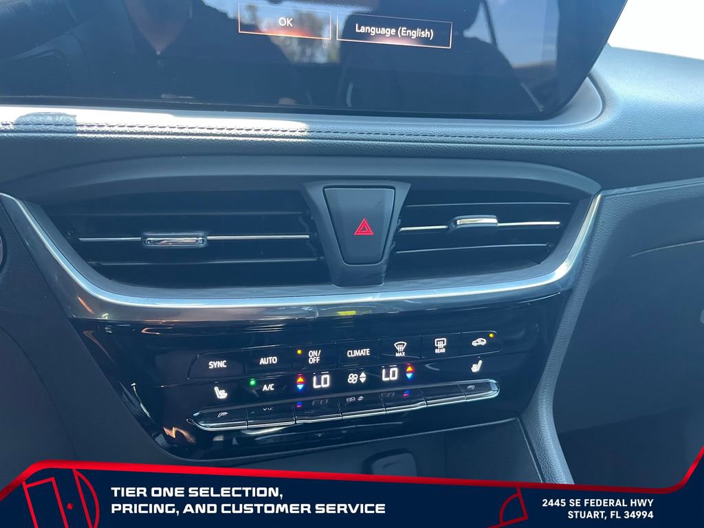 Used 2024 Buick Encore GX Avenir w/ Avenir Technology Package FWD image 29