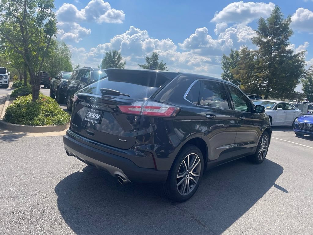 Used 2021 Ford Edge Titanium AWD/4WD image 7